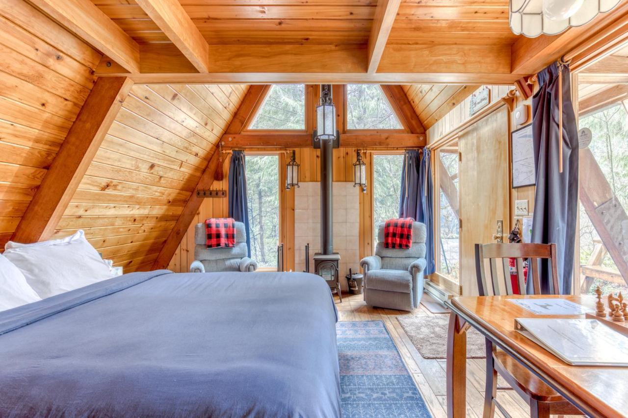 Chalet Shangri-La Welches ภายนอก รูปภาพ